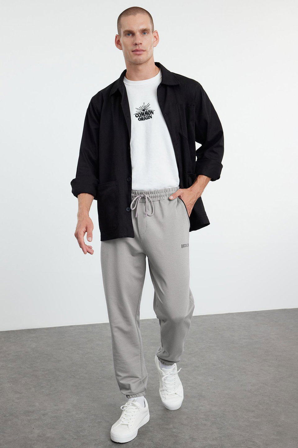 Regular Fit Printed Elastic Leg Sweatpants TMNSS22EA0121