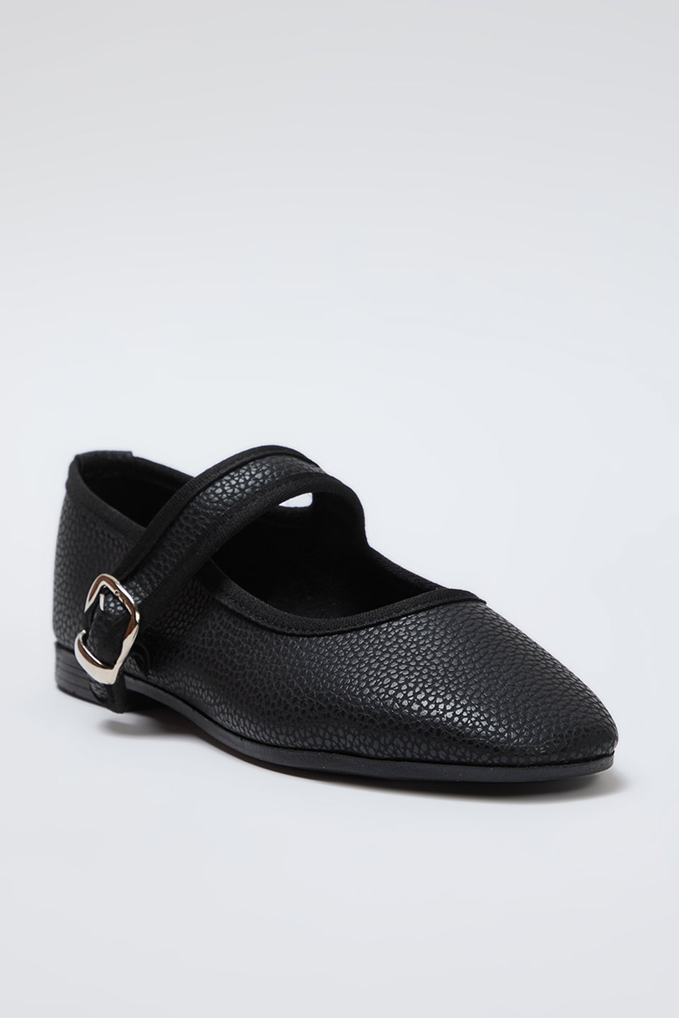 Textured Mary Jane Buckled Women's Almond Toe Ballerinas TAXSS25BE00001