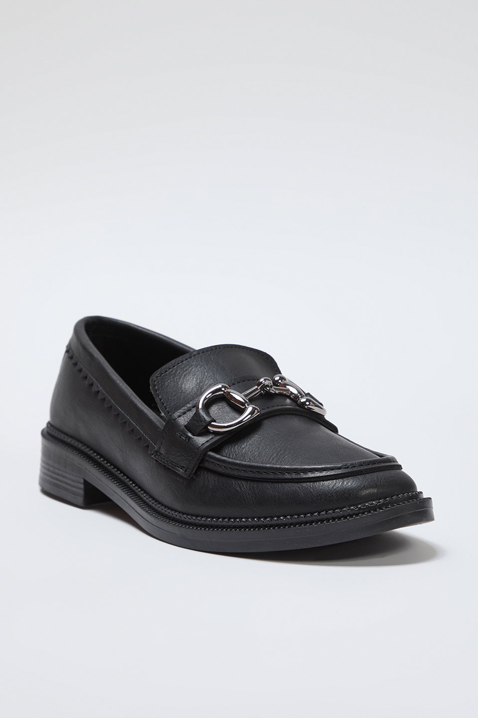 Buckle Detail Flat Women's Loafer Shoes TAXSS25LA00002