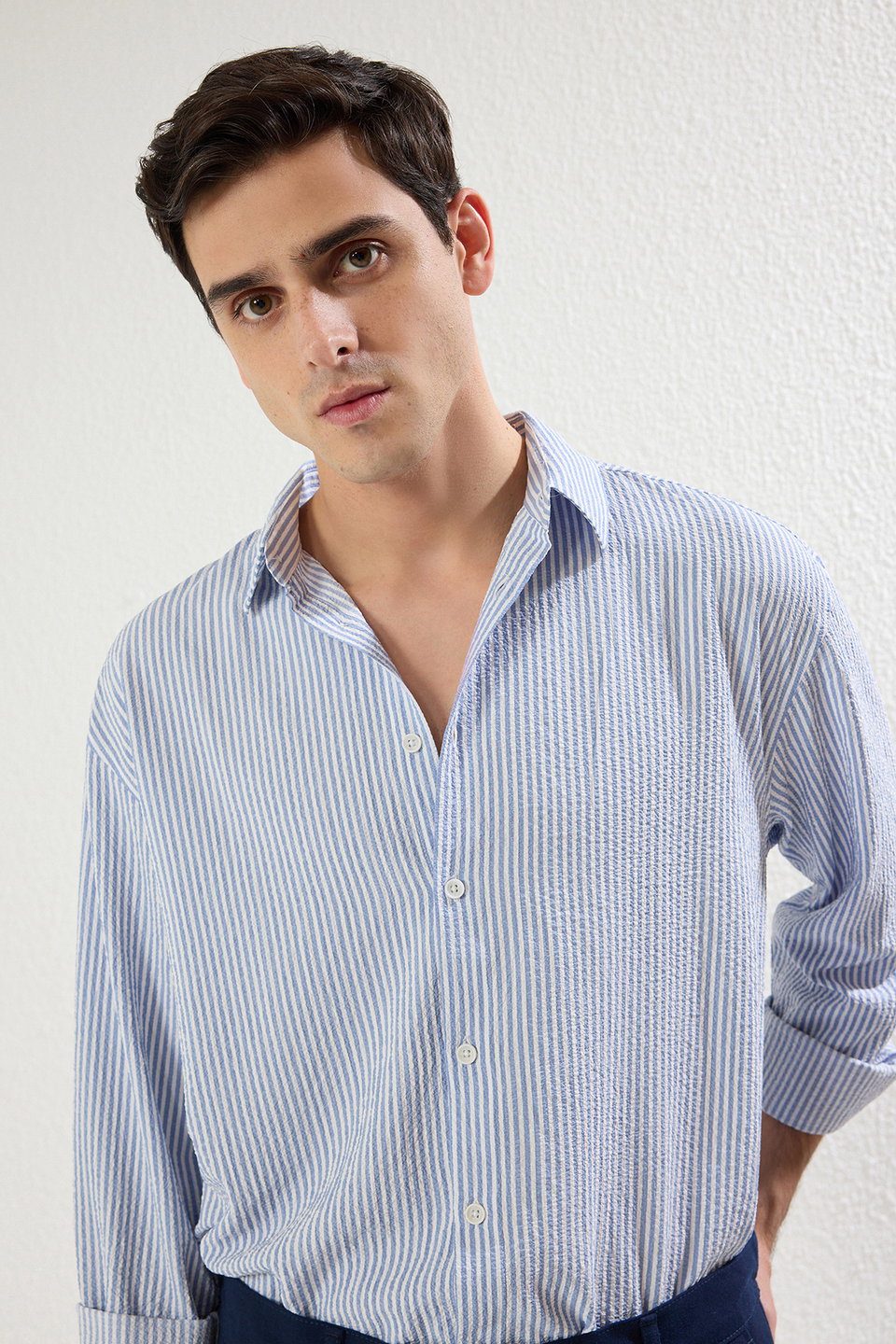 Oversized Striped Seersucker Flexible Comfortable Fabric Knit Shirt TMNSS25GO00024