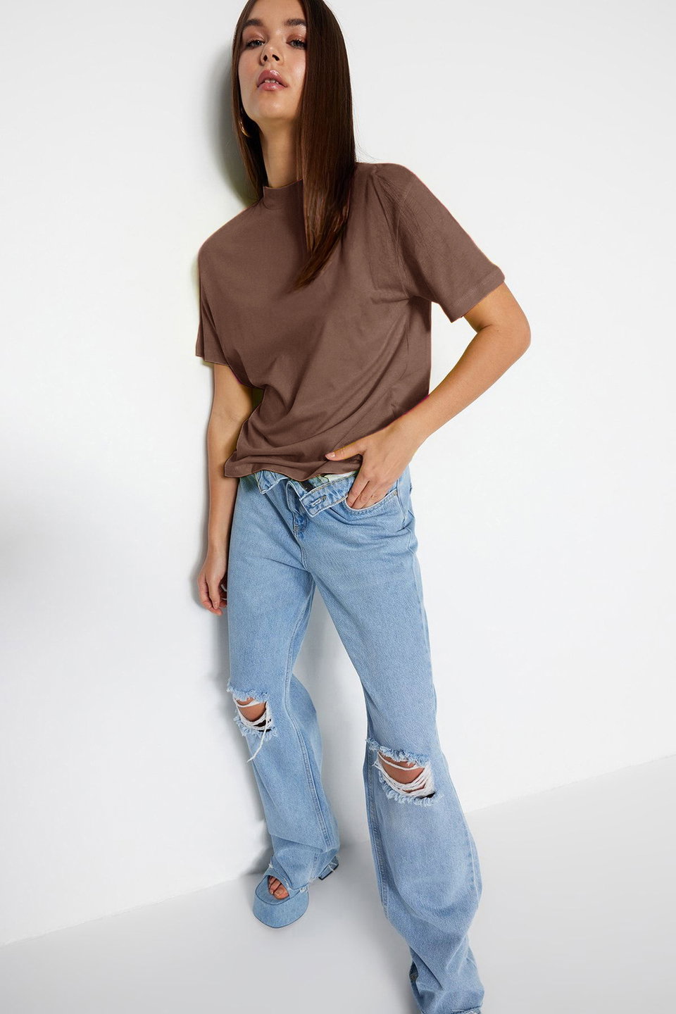 100% Cotton Basic Regular/Normal Pattern Stand Collar Knitted T-Shirt TWOAW20TS0096