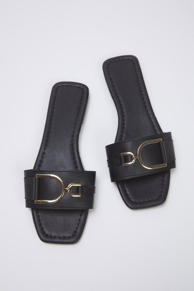 Black - Taba Metal Accessory Detailed Women's Slippers TAXSS25TE00015