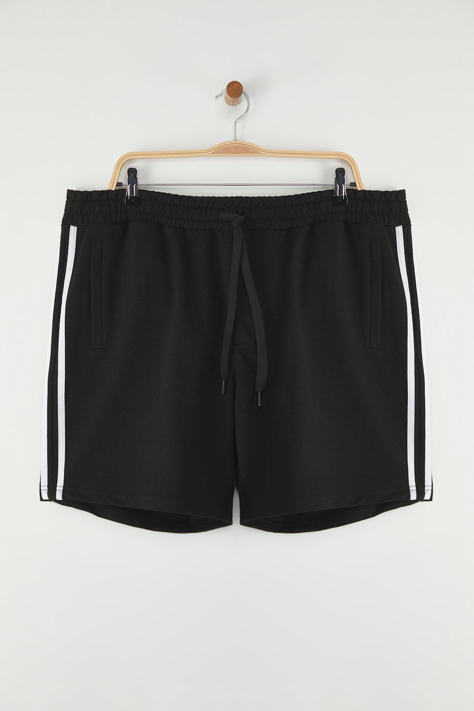 Plus Size Regular/Normal Cut Zipper Pocket Shorts & Bermuda TMNSS25AP00010