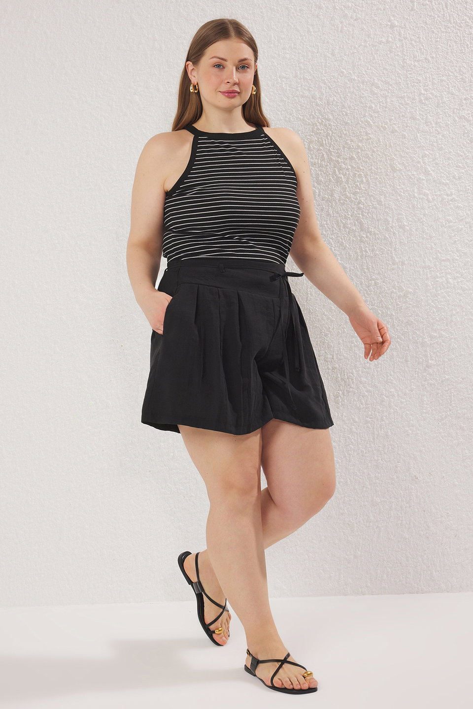 Summer Lace-Up Pleated High Waist Wide Leg Woven Shorts & Bermuda TBBSS25AP00019
