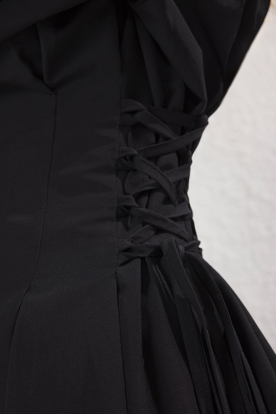 Belt Connection Detailed Woven Shirt TCTSS25TG00003