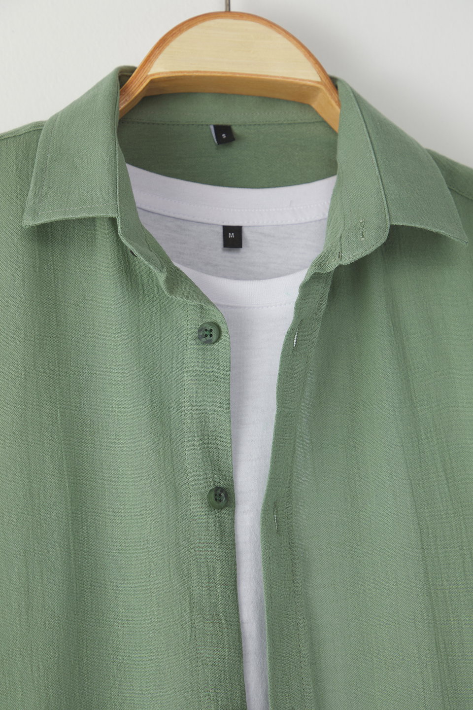 Regular Fit Linen Look Shirt with Wrinkled Effect and Epaulettes TMNSS23GO00061