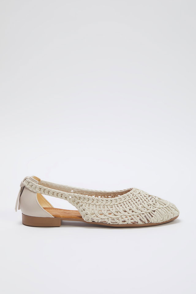 Beige - Beige Knitted Patterned Almond Toe Women's Ballerinas TAXSS25BE00027