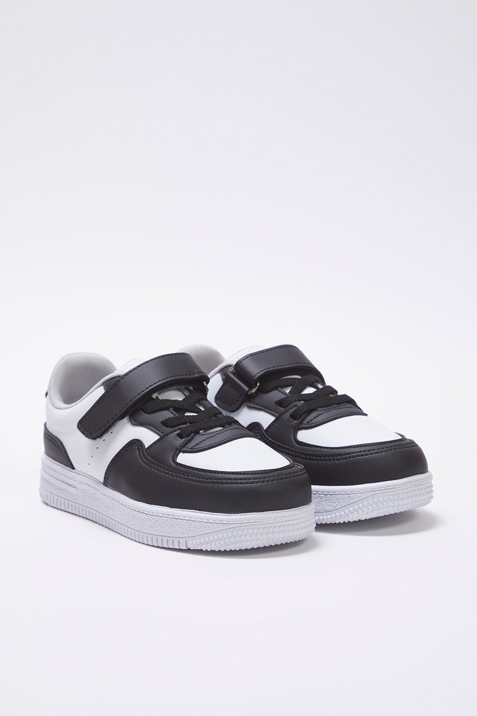 Color Block Velcro and Laced Boys Kids Sports Shoes TAXSS25SN00042