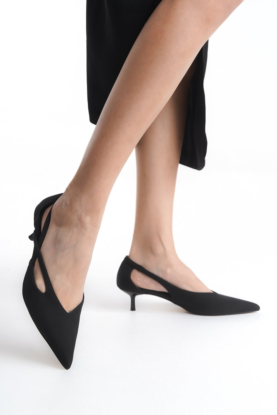 Cut Out Detailed Satin Pointed Toe Women's Kitten Heeled Shoes TAXSS25TO00079