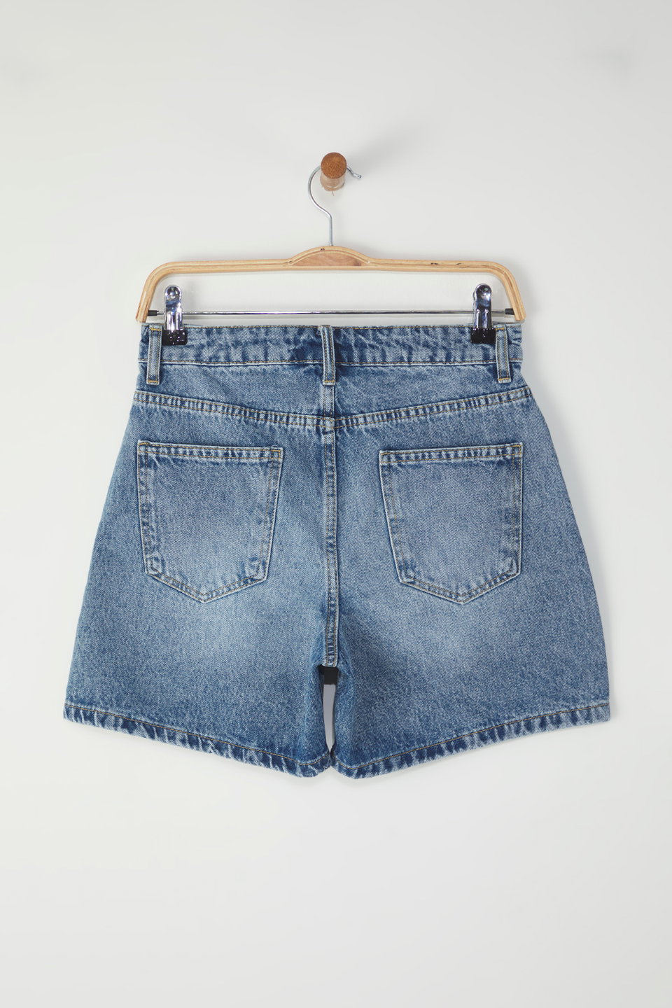 Regular Waist City Boy Denim Shorts TWOSS25SR00173