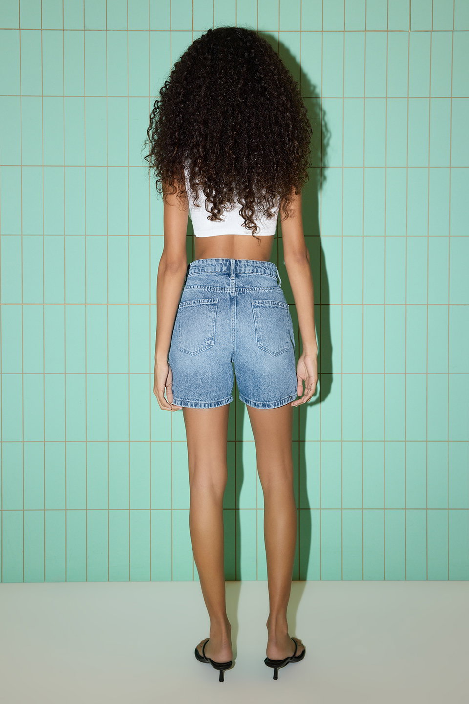 Regular Waist City Boy Denim Shorts TWOSS25SR00173