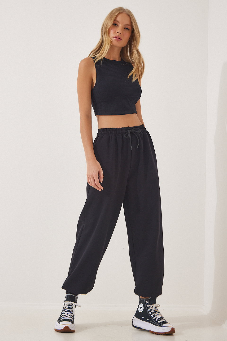 Women's Wide Jogging Sweatpants AP00158
