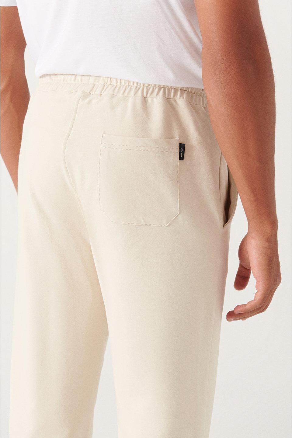 Men's basic cotton 2-thread jogger e003403