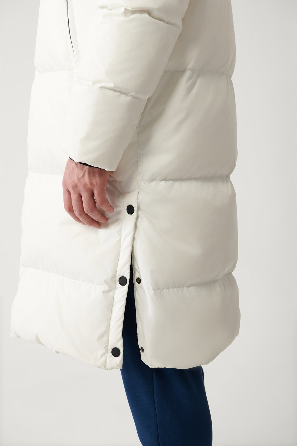 Men's Goose down Water Repellent Windproof Hooded Long Puffer Coat A32Y6021