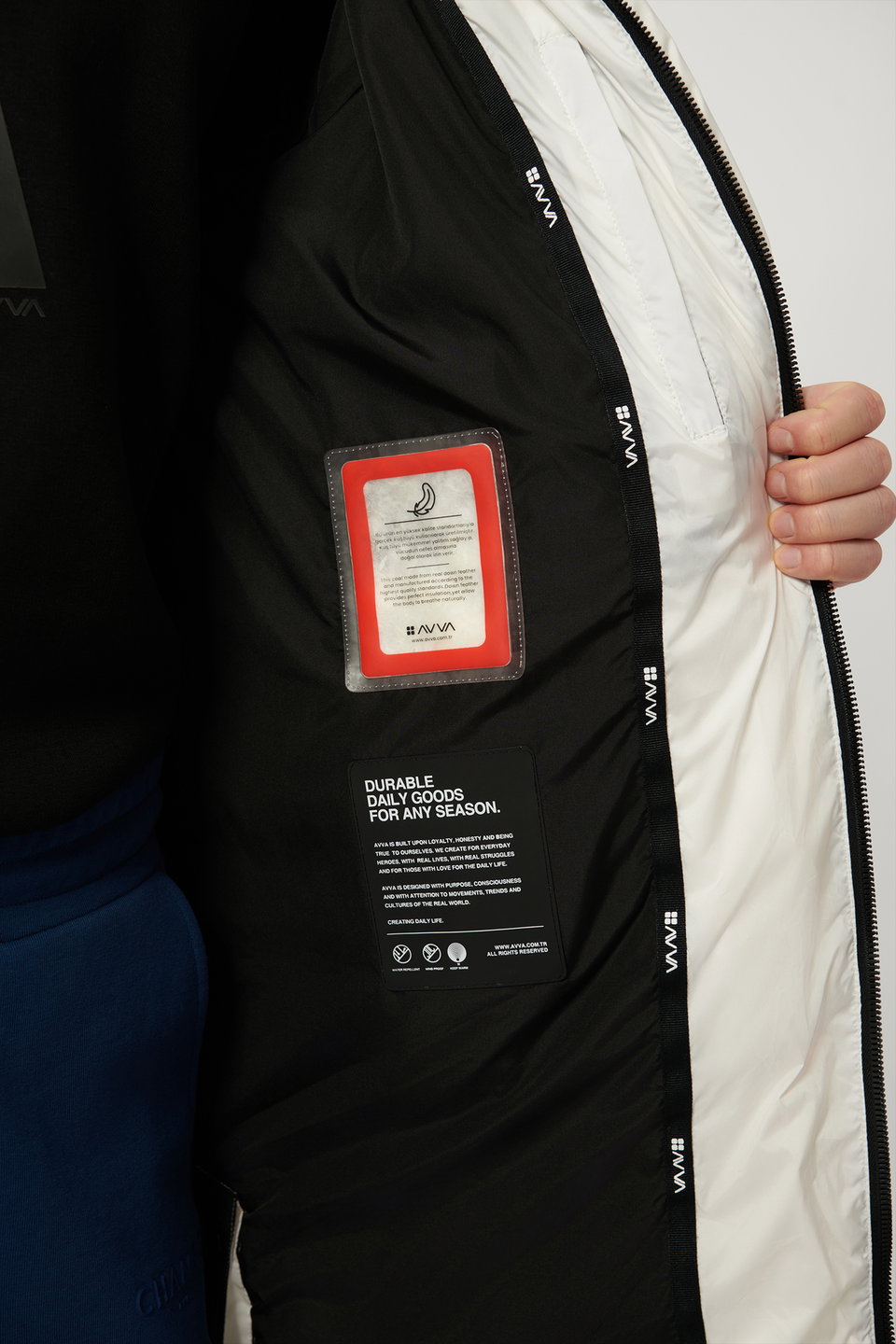 Men's Goose down Water Repellent Windproof Hooded Long Puffer Coat A32Y6021