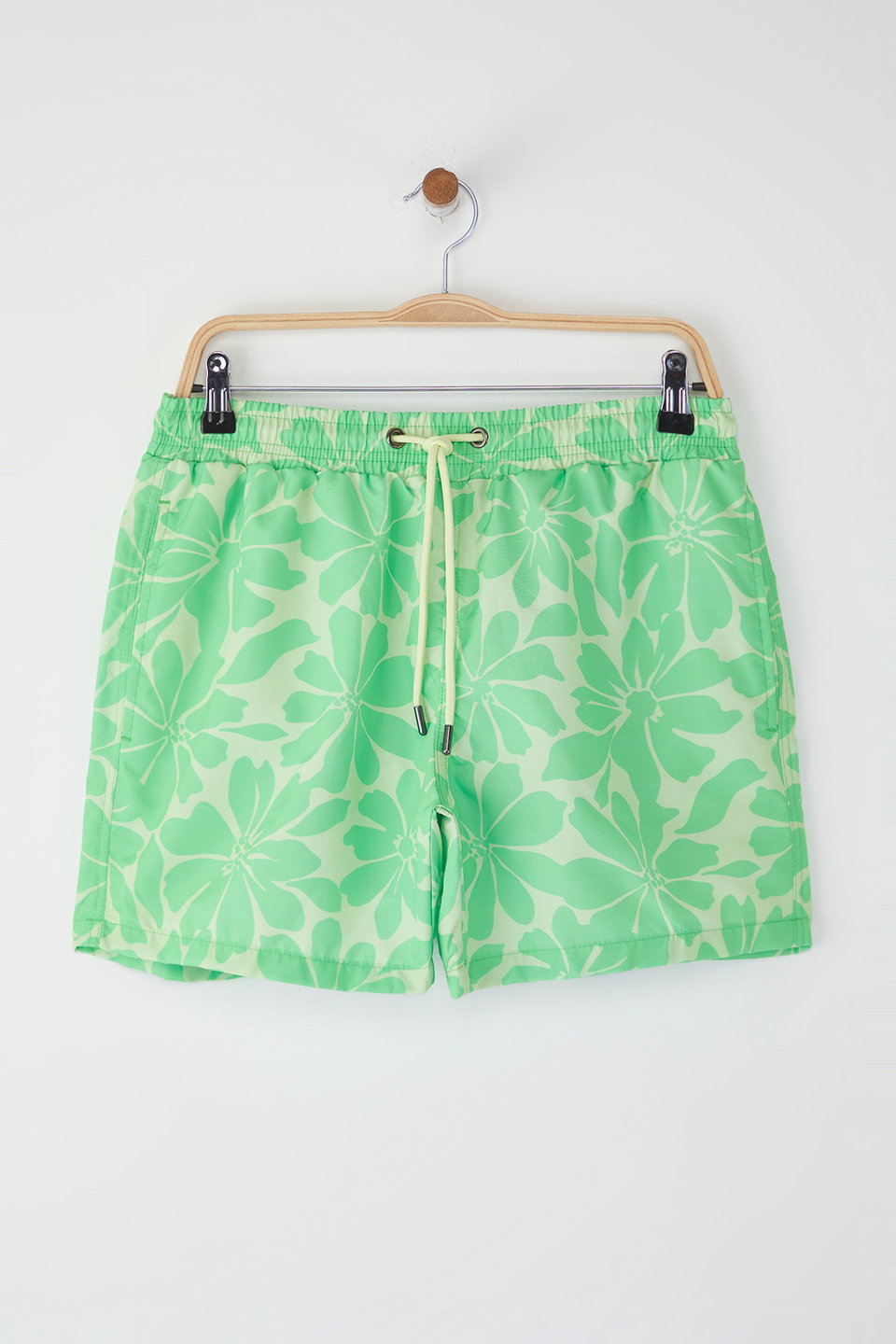 Standard Fit Floral Swimsuit Swim Shorts TMNSS25DS00004