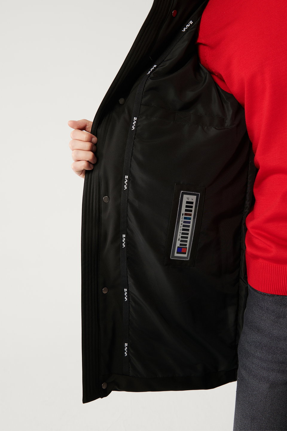 Men's hooded down jacket with water-repellent fabric a32y6044