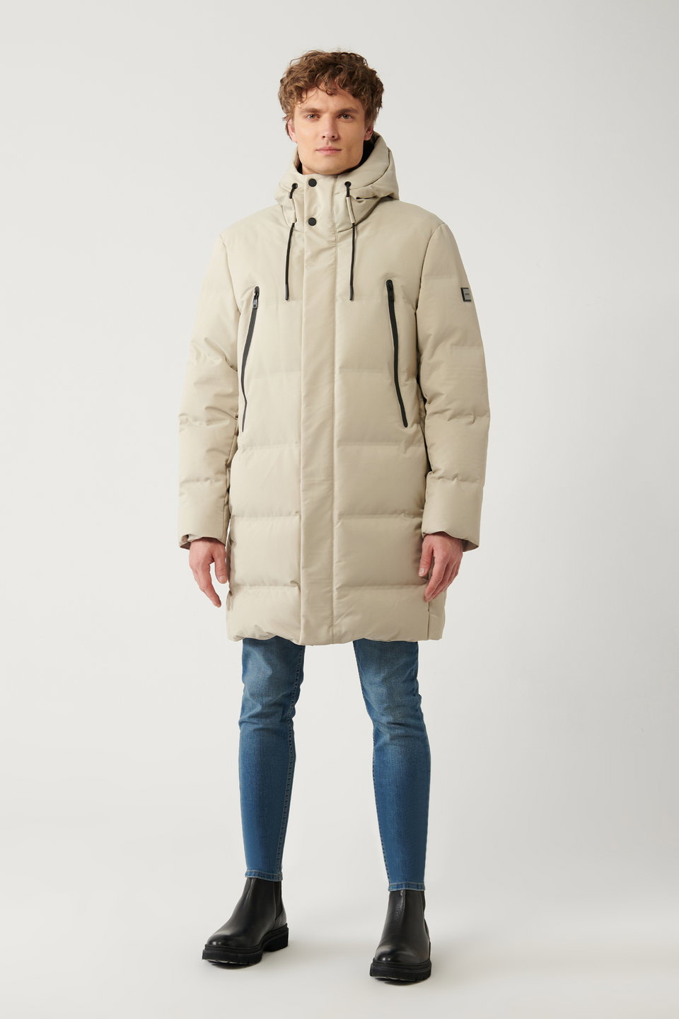 Men's hooded down padded water-repellent fabric long coat a32y6047