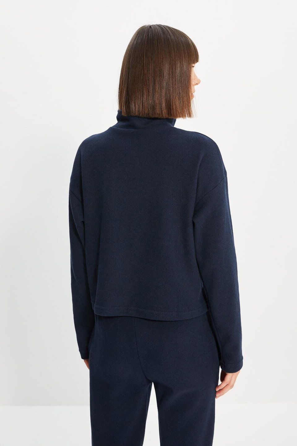 Thessaloniki/Knitwear Look Zippered Collar Regular/Regular Fit Knitted Sweatshirt TWOAW22SW0732