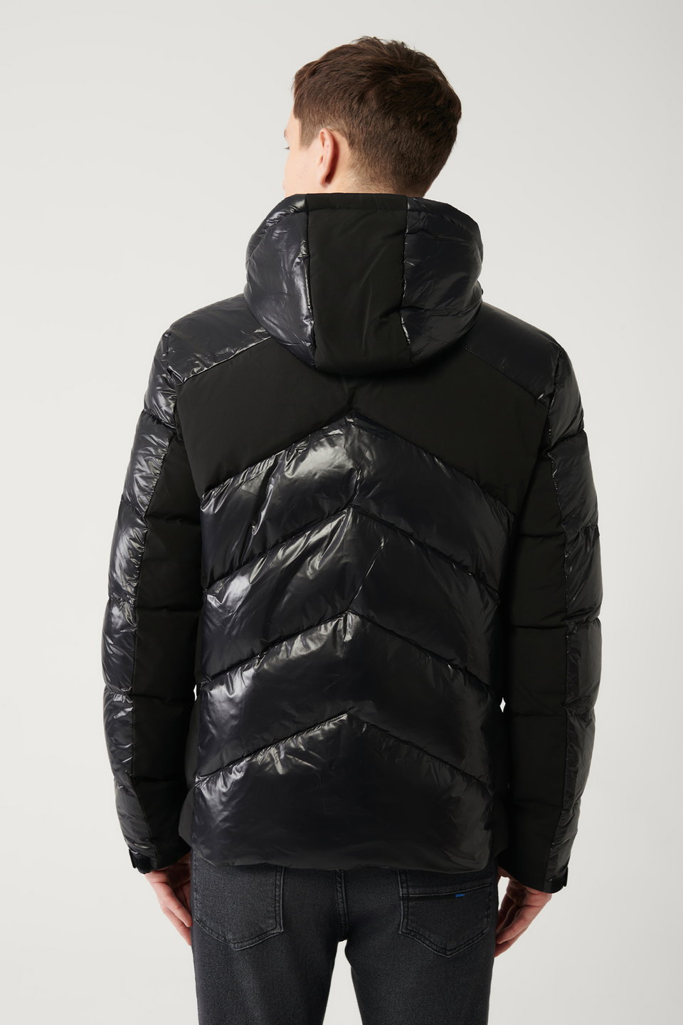 Men's Goose Down Water Repellent and Windproof Puffer Ski Jacket with Carrying Strap A32y6014