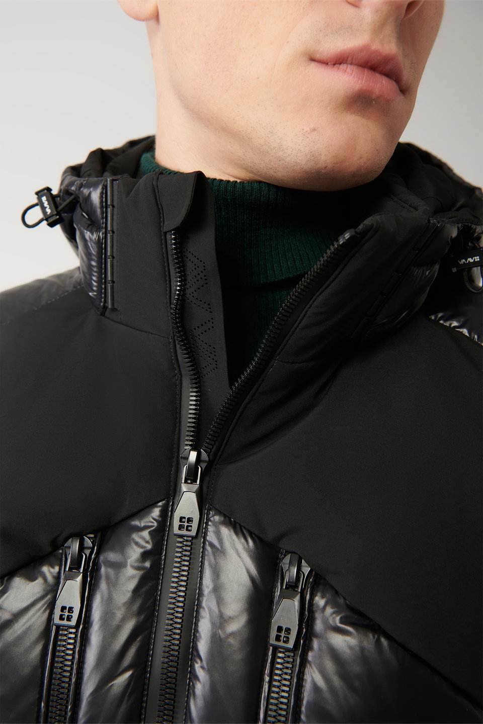 Men's Goose Down Water Repellent and Windproof Puffer Ski Jacket with Carrying Strap A32y6014