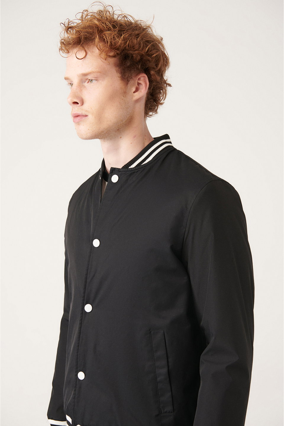 Men's Quilted Ribbed Snap-Front Water Repellent Coat A31Y6005
