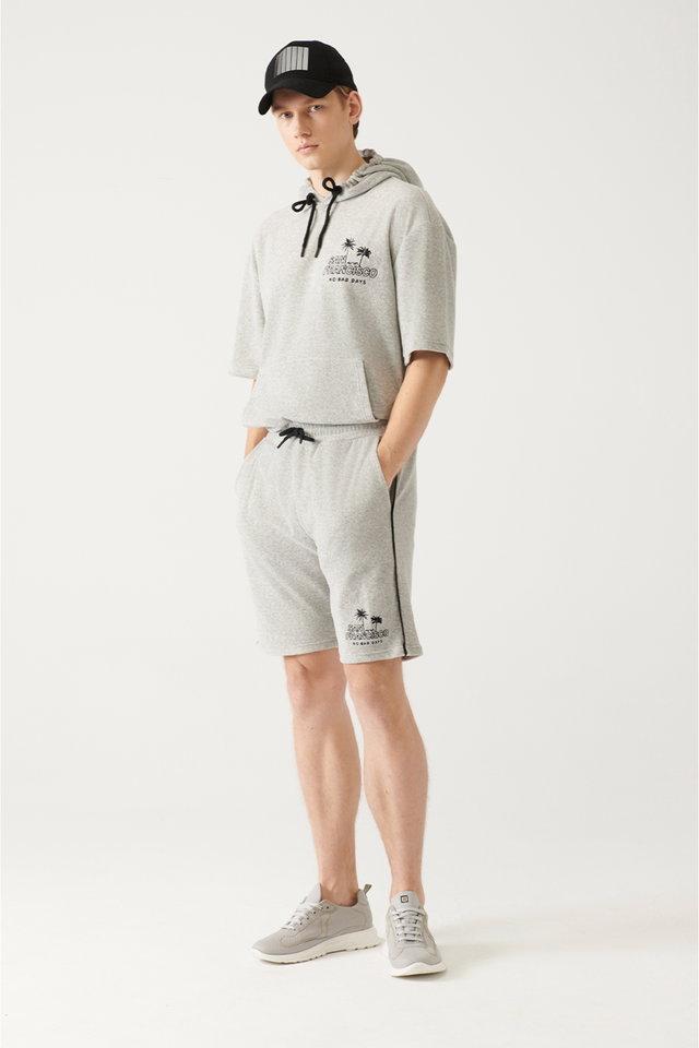 Gray - Men's Gray Towel Hooded Cotton 2-Piece Sweatshirt Shorts Set A31Y3345