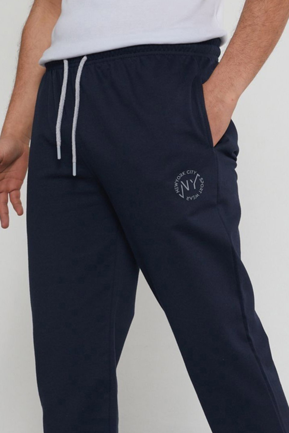 Smoked Regular Cut New York Embroidered Straight Leg Sweatpants TMNSS25EA00007