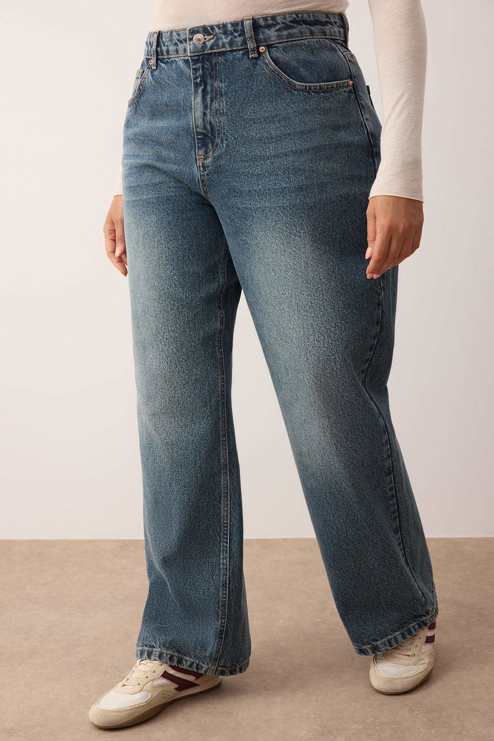 Faded Effect Vintage High Waist Wide Leg Plus Size Wide Leg Jeans TBBAW26CJ00002