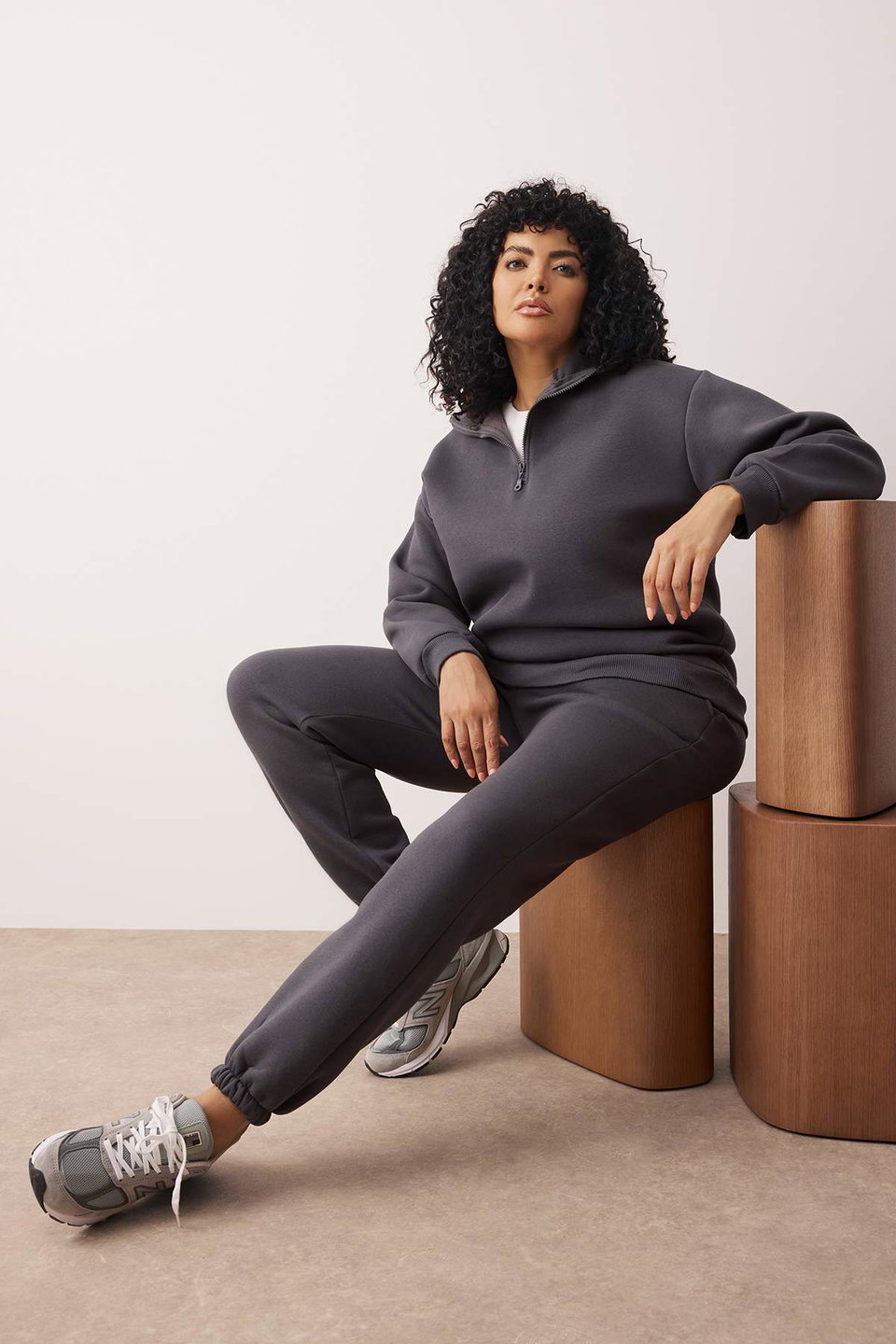 Thick Fleece Lined Zippered Stand-up Collar Jogger Knitted Tracksuit TBBAW26TS00003