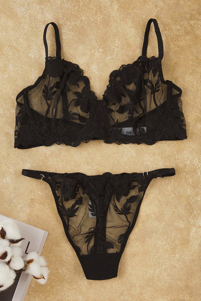 Black - Black Embroidered Lace Rope Strap Uncovered Knitted Underwear Set TBBAW26DG00003