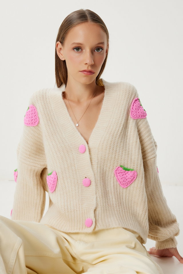 Beige - Women's Navy Blue Strawberry Motif Oversize Knitwear Cardigan PF00008