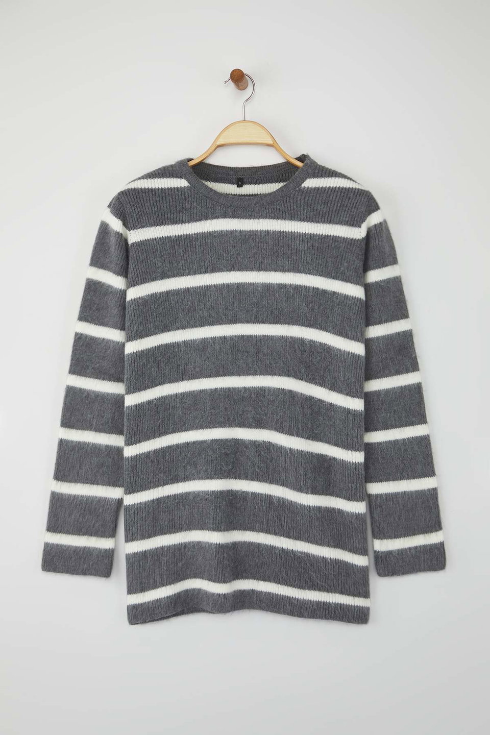 Striped Hairy Knit Sweater TCTAW26AK00004