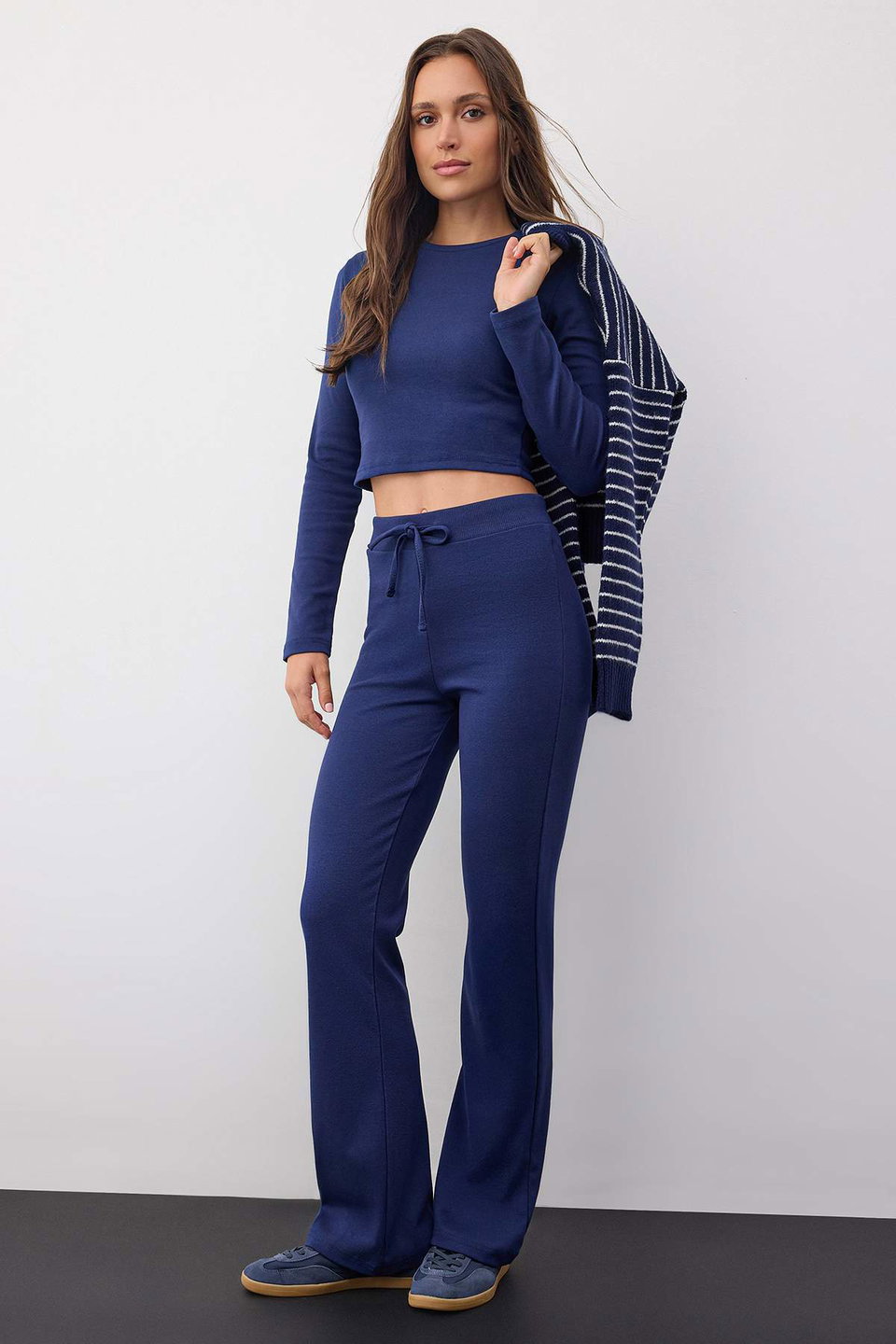 Wardrobe Essentials – Slim/Fits Body Knitted Top and Bottom Set | TWOAW26AU00008