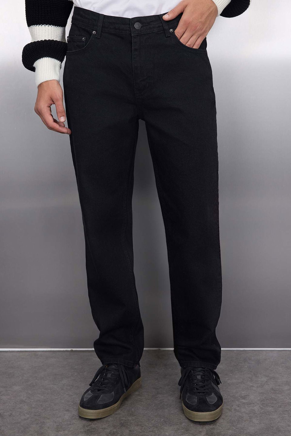 Relax Fit Boyfriend Jeans Denim Trousers TMNAW23JE00076
