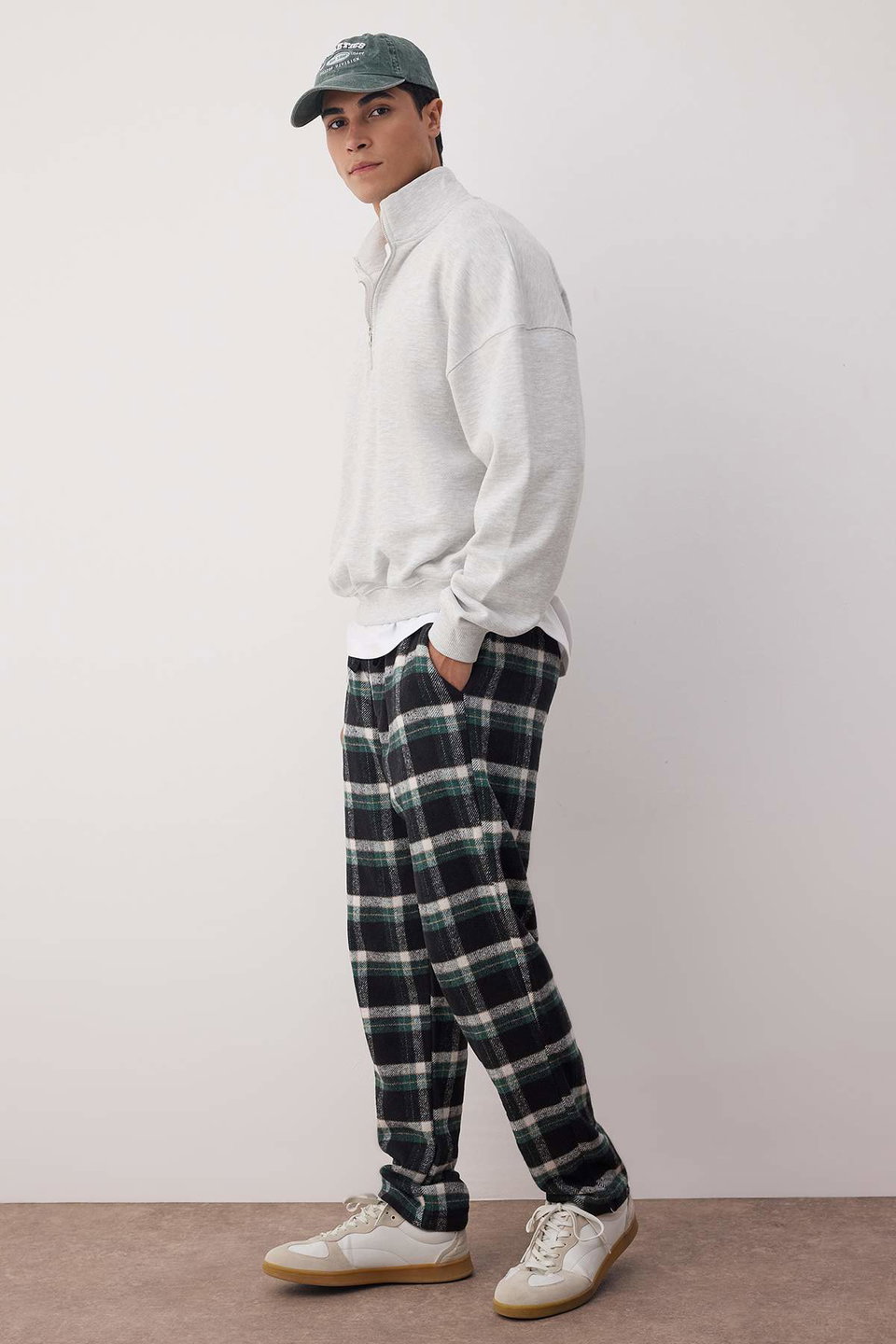 Multicolored Plaid Woven Regular Unisex Pajama Bottoms Tracksuit THMAW21PJ0013