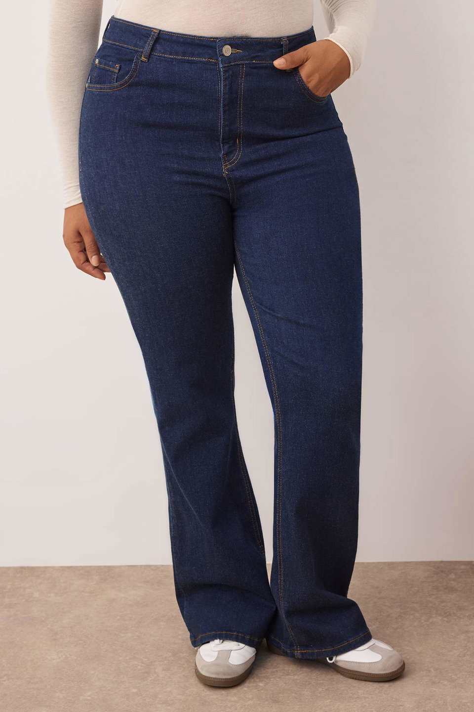 High Waist Stretch Fabric Spanish Leg Flare Fit Plus Size Jeans Tbbaw23Je00001