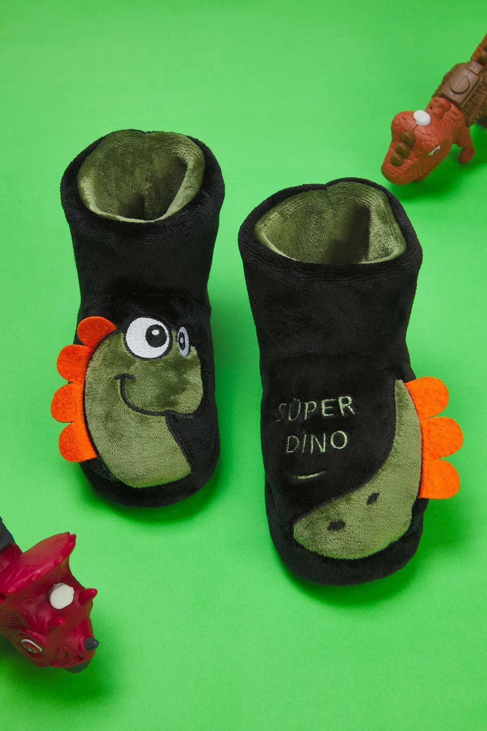 Dinosaur Themed Boys Kids Home Slippers TAKAW26ER00014