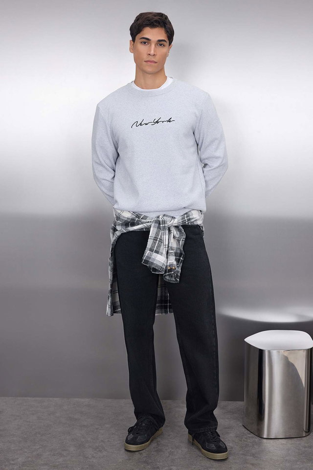 Grey - Grey 100% Cotton Regular/Normal Cut Embroidered Inside Polar Fleece/Warm Sweatshirt TMNAW23SW00481