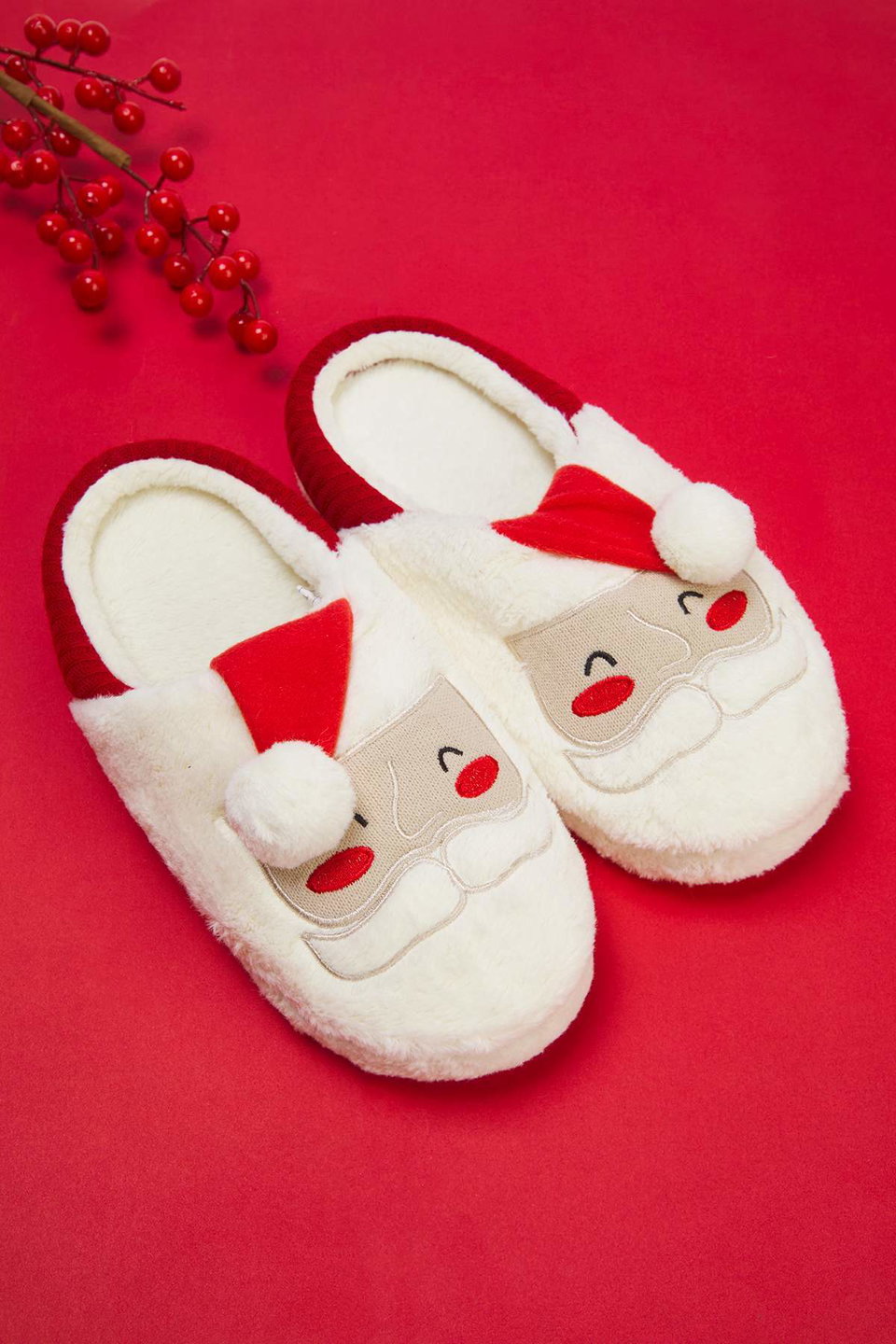 New Year's Themed Pompom Hat Detailed Women's Home Slippers TAKAW26ER00011