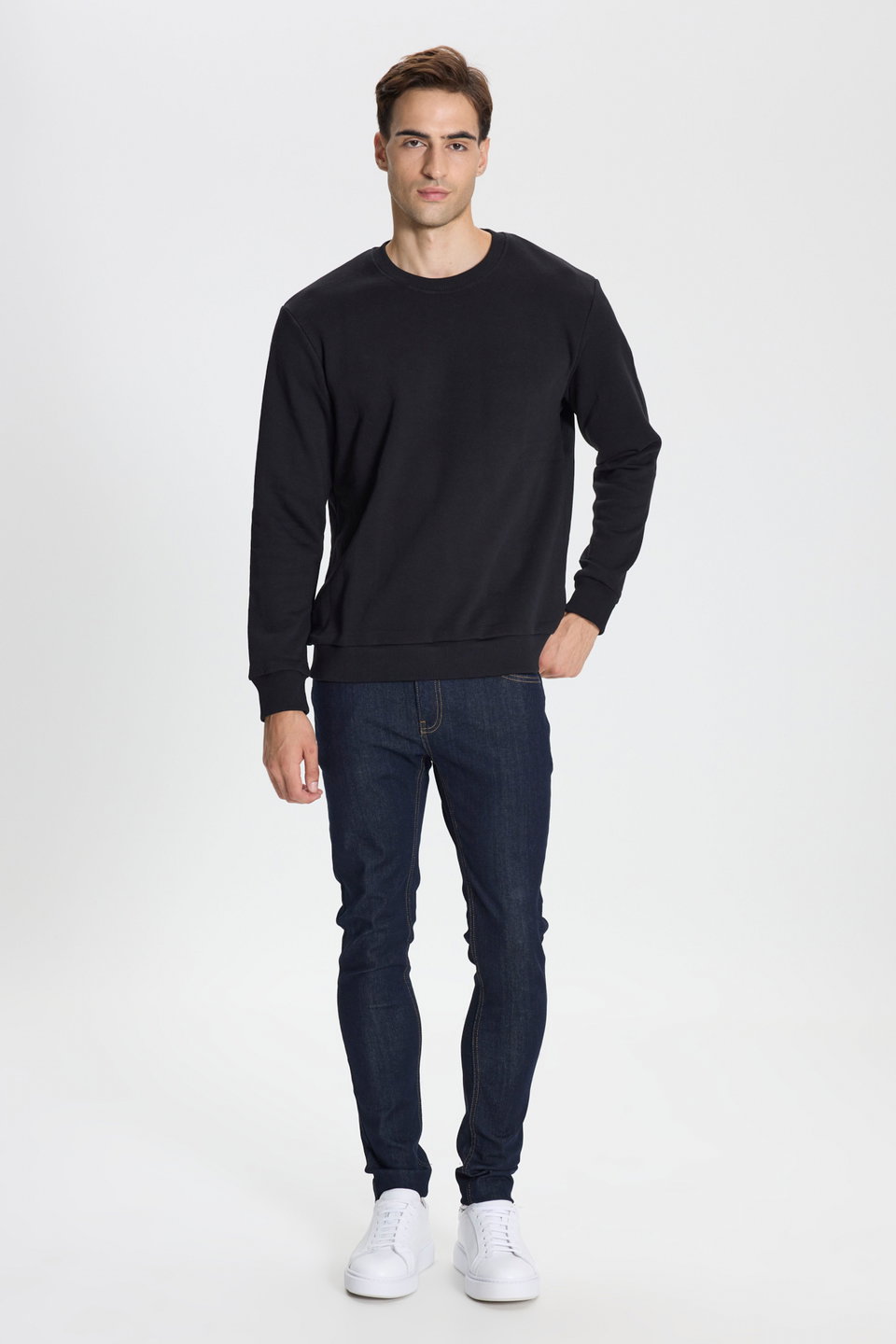 3 Thread Raised Cotton Standard Fit Regular Cut Crew Neck Men's Sweatshirt