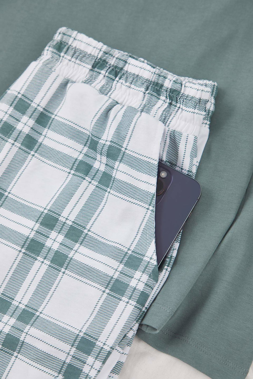 Regular Plaid/Checked Text Printed Pocket Detailed Knitted Pajama Set TMNAW26PT00033