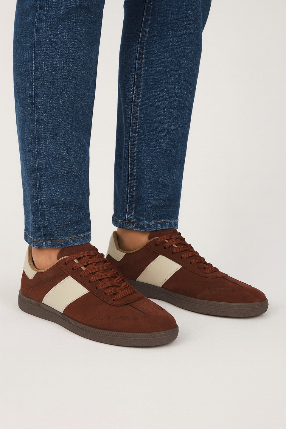 Suede Retro Lace-Up Men's Sneakers TAKAW26SN00024