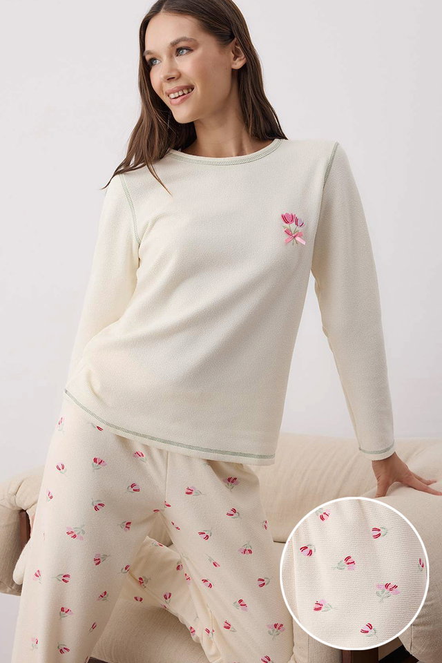 Ecru-Pink - Ecru Teddy Bear Soft Winter Waffle Knit Pajama Set THMAW26PT00187
