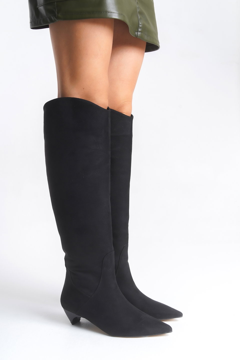 Women's Triangle Kitten Heel Premium Suede Boots Takaw26Cz00023