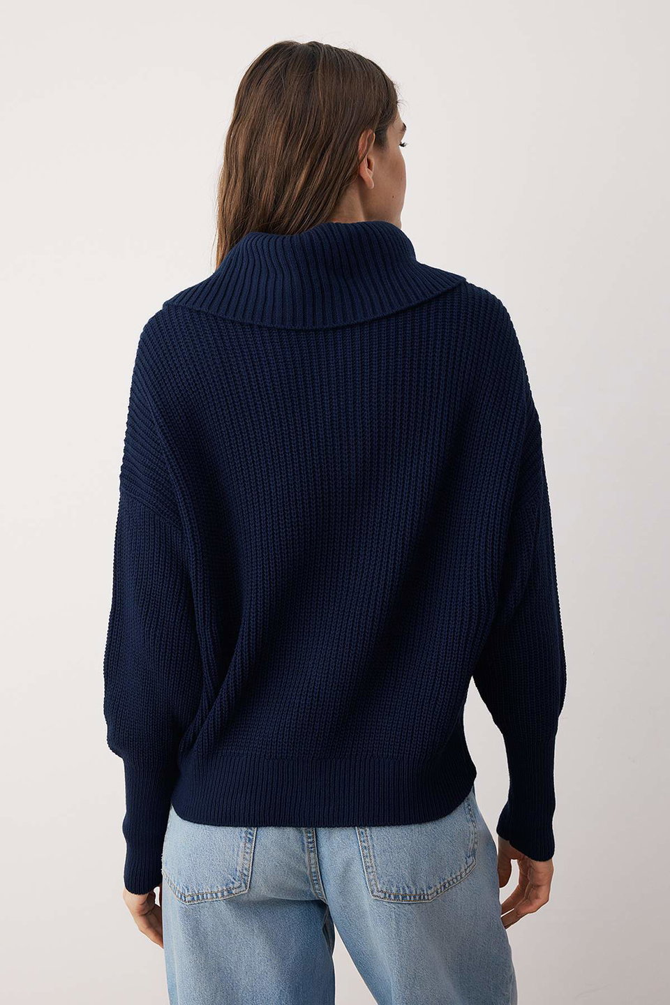 Wide Pattern Turn-down Collar Zippered Knitwear Cardigan TWOAW24HI00072