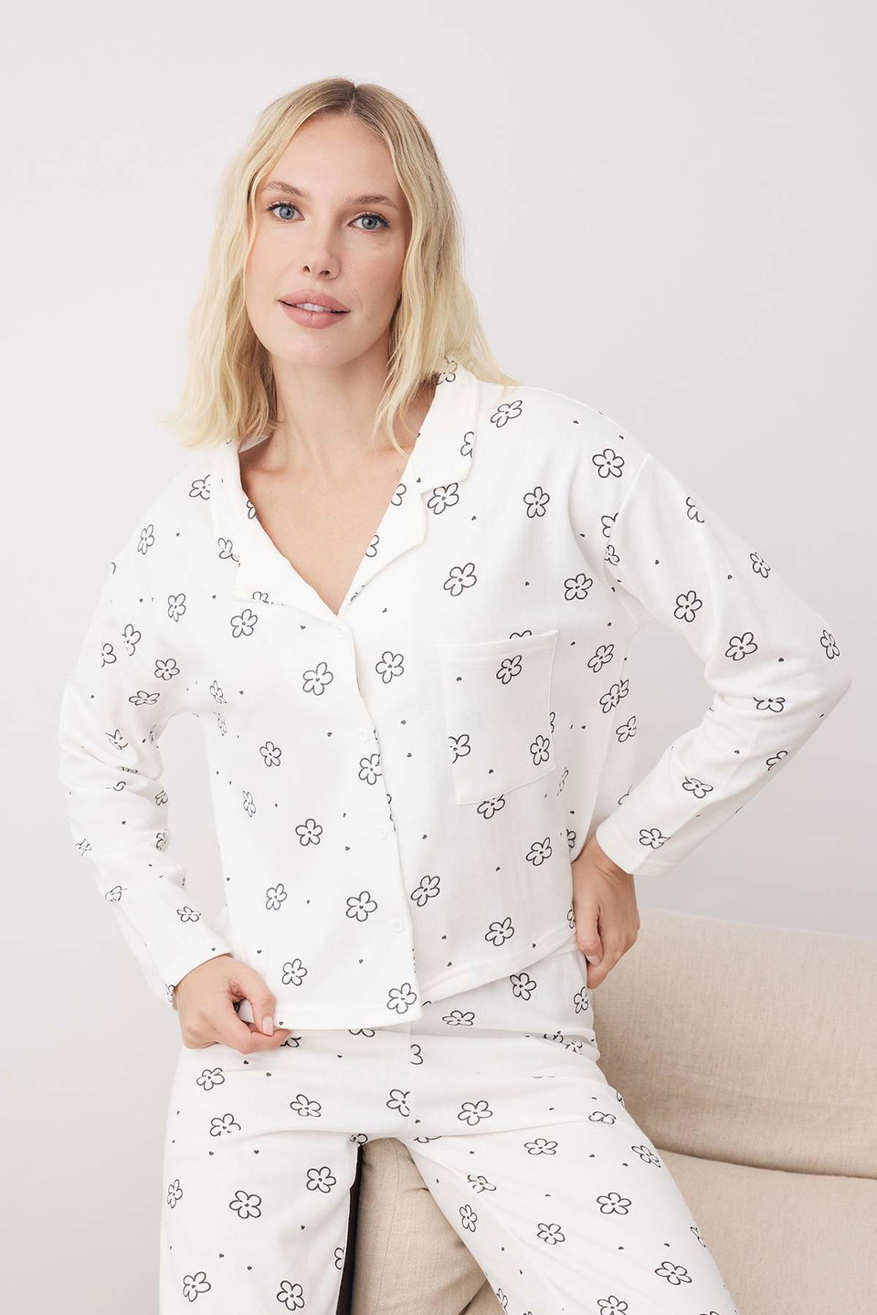 Cotton Floral Heart Pocket Detailed Knitted Pajama Set THMAW25PT00227
