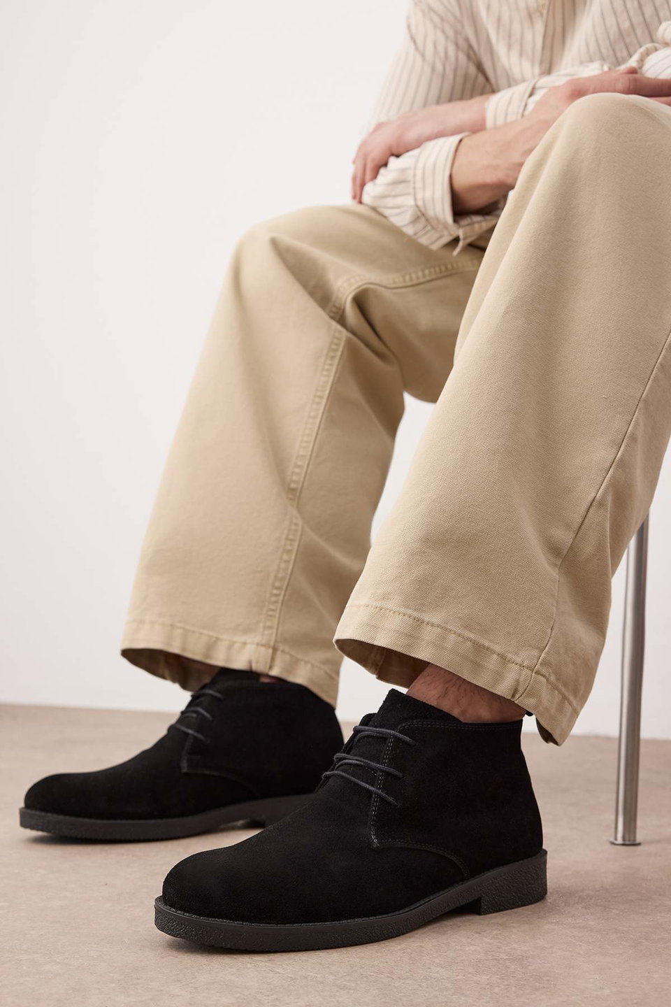 Genuine Leather Split Suede Lace-Up Detail Chelsea Boots TAKAW26BO00017