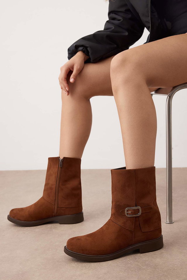 Dark brown - Dark Brown Buckle Detailed Suede Women's Boots TAKAW26BO00071
