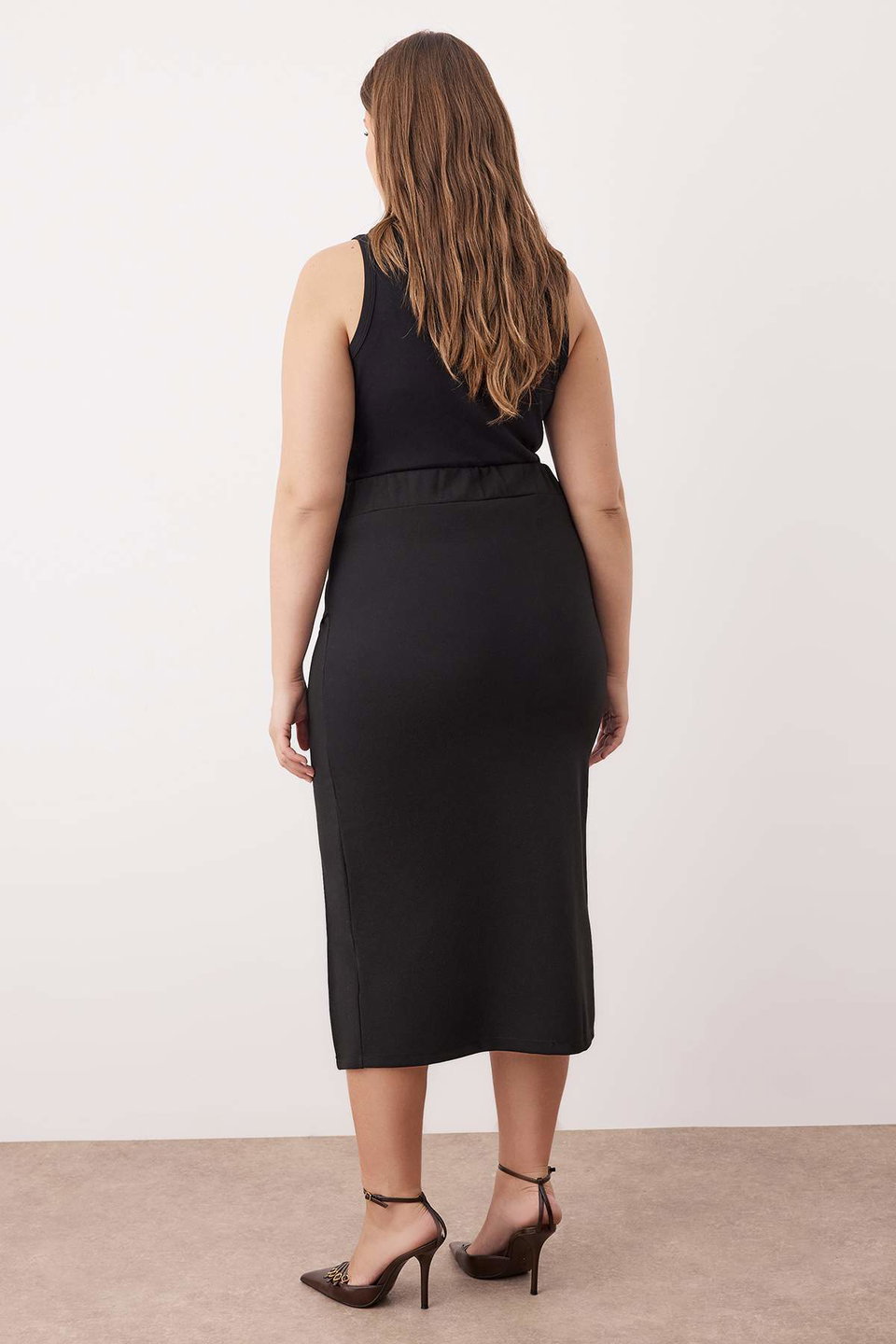Slit Detailed Knitted Stretch Fabric Plus Size Midi Skirt TBBAW26AZ00023